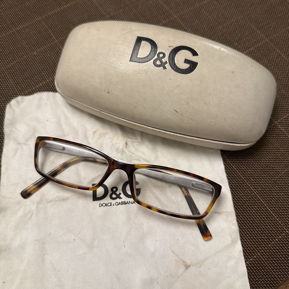 Dolce and Gabbana Tortoise shell Y2K readers